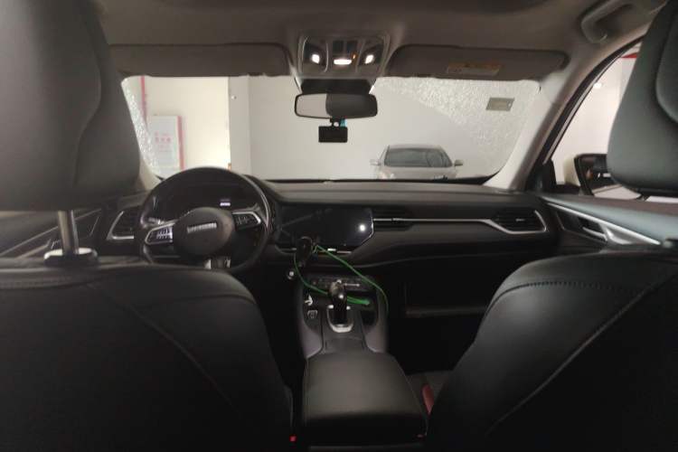 Used Haval F7 2020 1.5T Two-Wheel Drive iShow Headliner