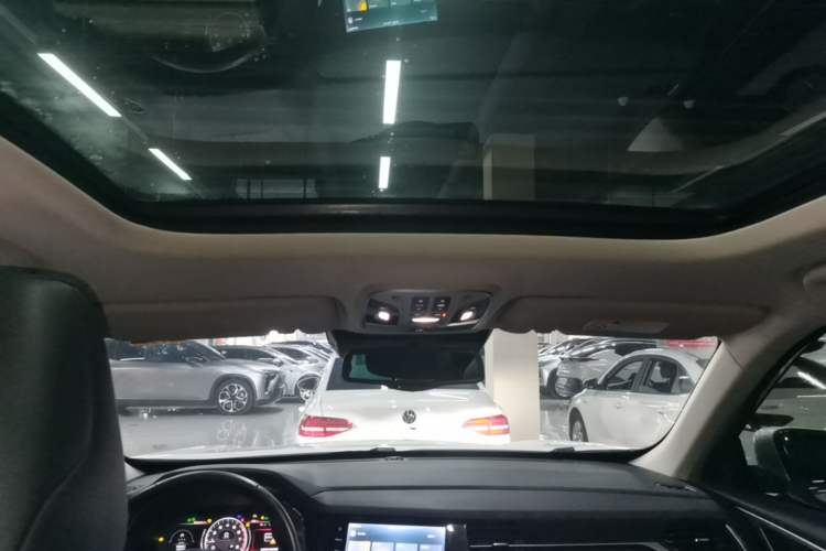 Used Haval F7 2020 1.5T Two-Wheel Drive i-Trend Headliner