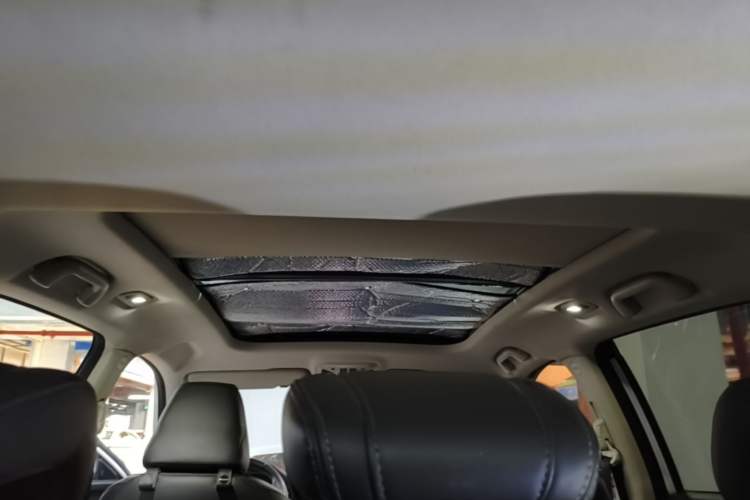 Used Haval F7 2020 1.5T Two-Wheel Drive i-Type Headliner