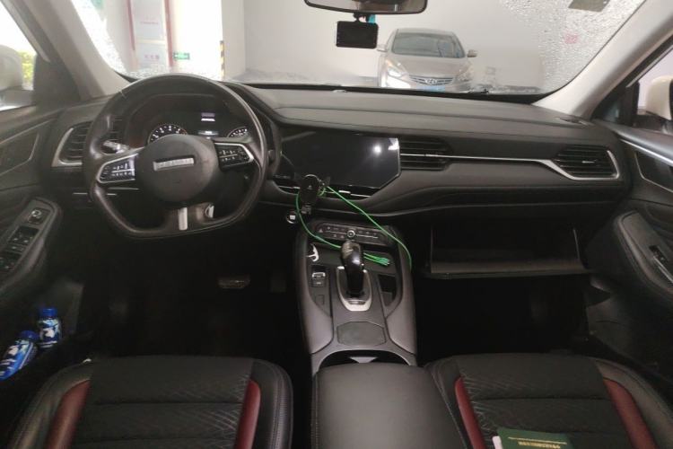 Used Haval F7 2020 1.5T Two-Wheel Drive iShow Interior 2