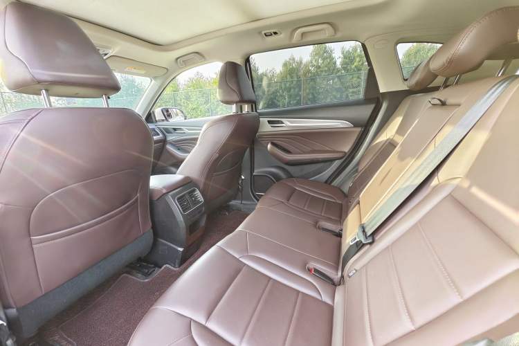 Used Haval F7 2020 1.5T Two-Wheel Drive i-Type Interior 3
