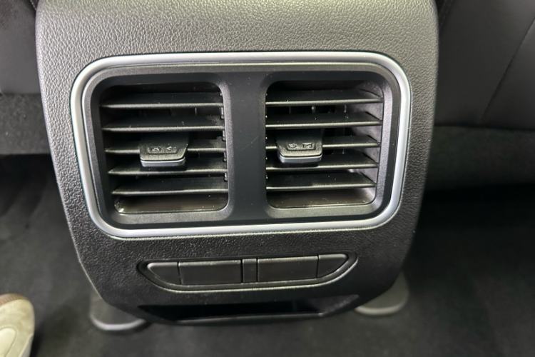 Used Haval F7 2020 1.5T Two-Wheel Drive i-Type Interior 4