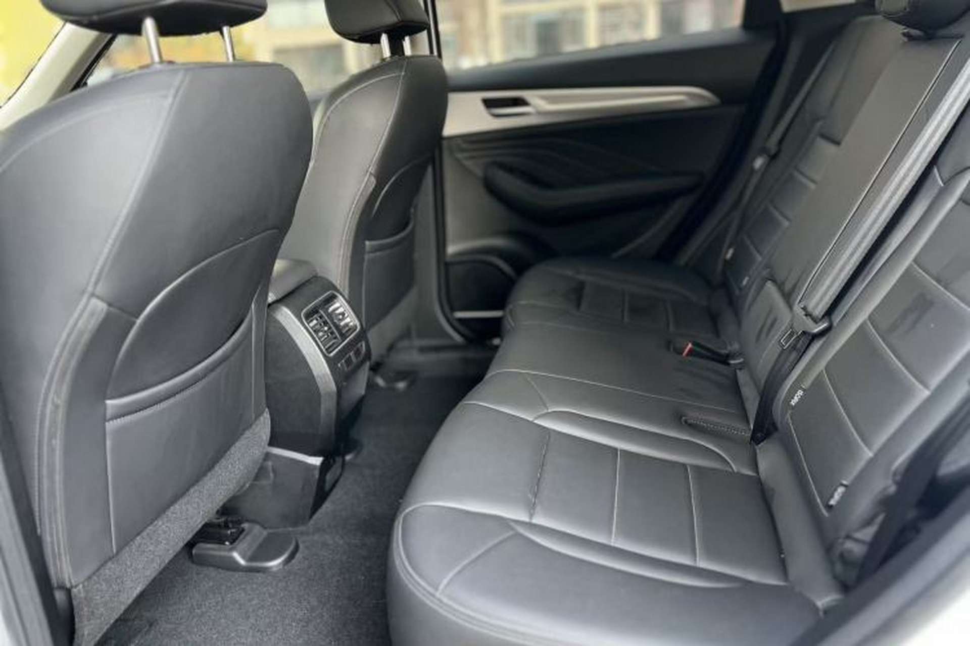 Used Haval F7 2020 1.5T Two-Wheel Drive i-Trend Interior 4