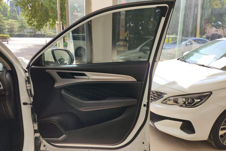 Used Haval F7 2020 1.5T Two-Wheel Drive i-Trend Interior 5
