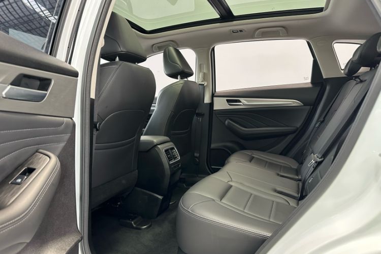 Used Haval F7 2020 1.5T Two-Wheel Drive i-Type Interior 8