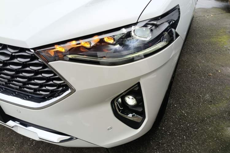 Used Haval F7 2020 2.0T Two-Wheel Drive i-Van Left Front Headlight
