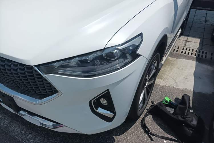 Used Haval F7 2020 1.5T Two-Wheel Drive i-Type Left Front Headlight