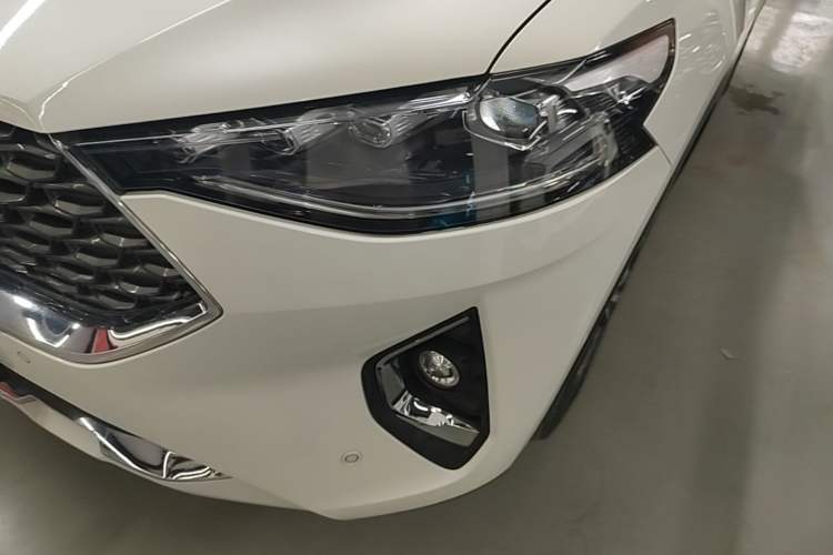 Used Haval F7 2020 2.0T Two-Wheel Drive i-Van Left Front Headlight