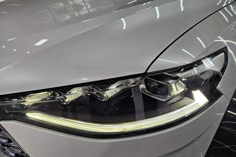 Used Haval F7 2020 1.5T Two-Wheel Drive i-Trend Left Front Headlight