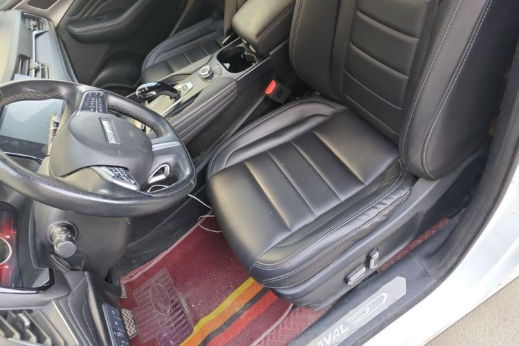 Used Haval F7 2020 2.0T All-Wheel Drive iJoy Left Front Seat