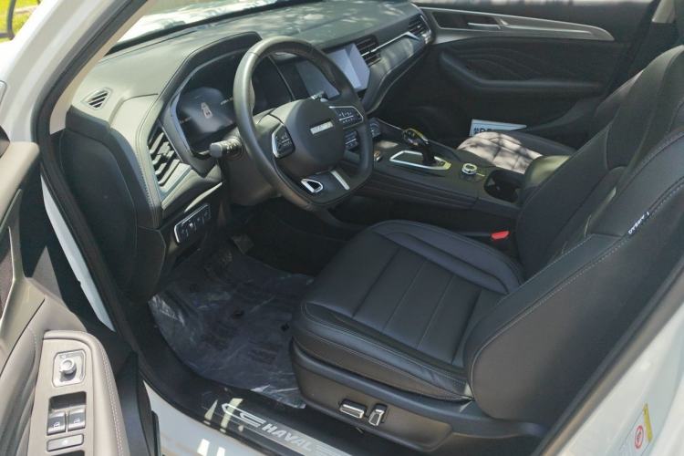 Used Haval F7 2020 2.0T Two-Wheel Drive i-Van Left Front Seat