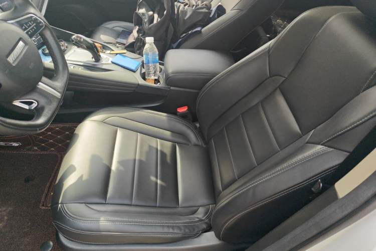 Used Haval F7 2020 1.5T Two-Wheel Drive i-Type Left Front Seat