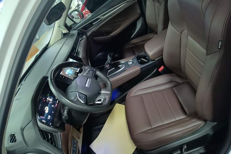 Used Haval F7 2020 2.0T Two-Wheel Drive i-Van Left Front Seat