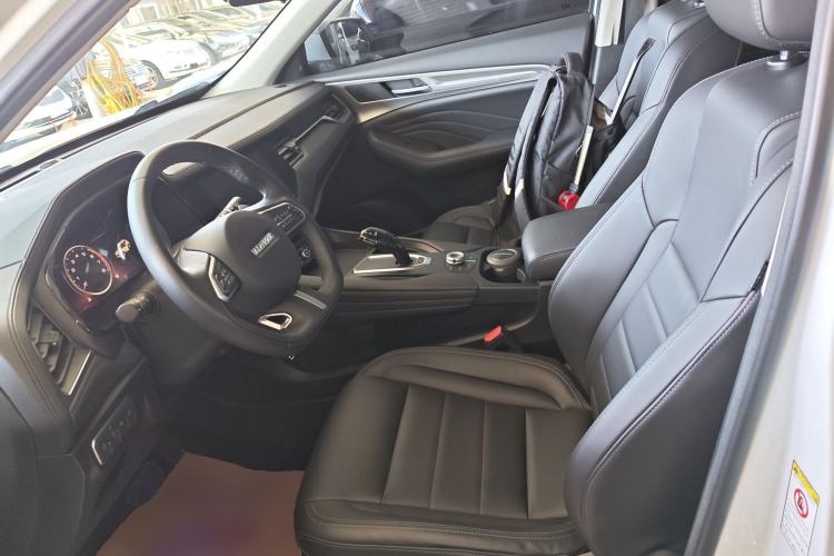Used Haval F7 2020 2.0T Two-Wheel Drive i-Van Left Front Seat