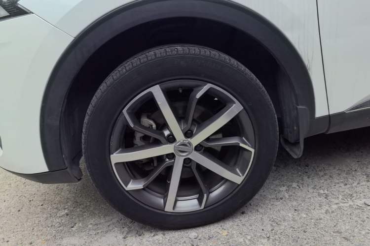 Used Haval F7 2020 1.5T Two-Wheel Drive i-Type Left Front Wheel Hub