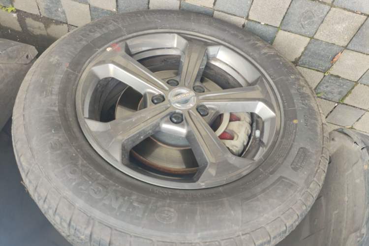 Used Haval F7 2020 1.5T Two-Wheel Drive iCool Left Front Wheel Hub