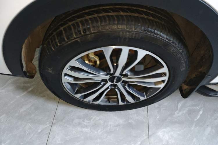 Used Haval F7 2020 1.5T Two-Wheel Drive i-Trend Left Front Wheel Hub