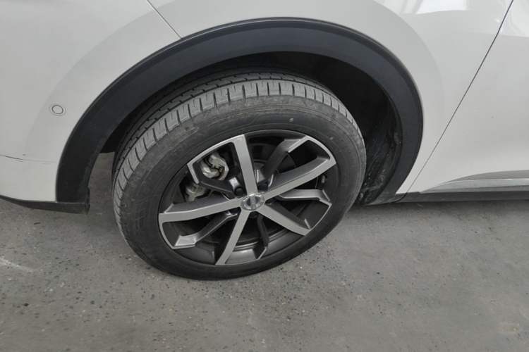 Used Haval F7 2020 1.5T Two-Wheel Drive i-Trend Left Front Wheel Hub