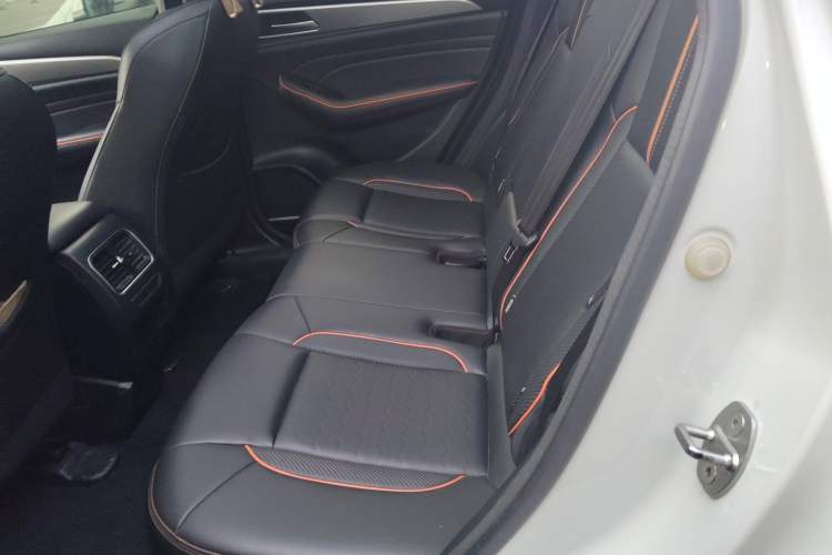 Used Haval F7 2020 1.5T Two-Wheel Drive i-Type Left Rear Seat