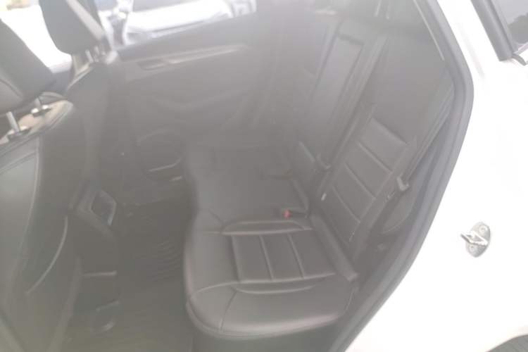 Used Haval F7 2020 1.5T Two-Wheel Drive i-Type Left Rear Seat