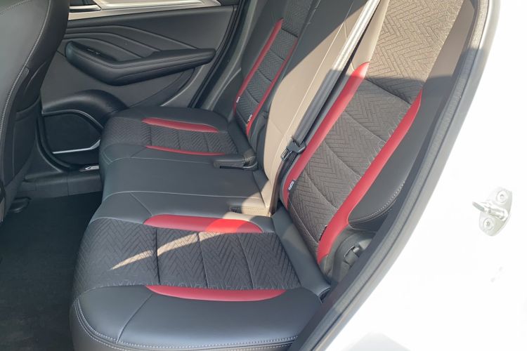 Used Haval F7 2020 1.5T Two-Wheel Drive iCool Left Rear Seat