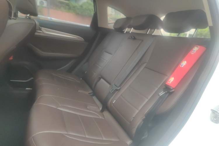 Used Haval F7 2020 1.5T Two-Wheel Drive i-Trend Left Rear Seat