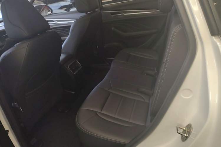 Used Haval F7 2020 2.0T All-Wheel Drive iJoy Left Rear Seat