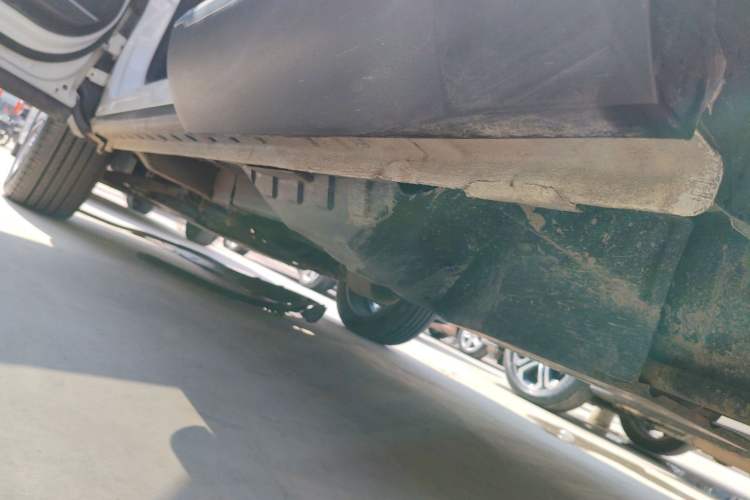 Used Haval F7 2020 2.0T All-Wheel Drive iJoy Left Side Sill