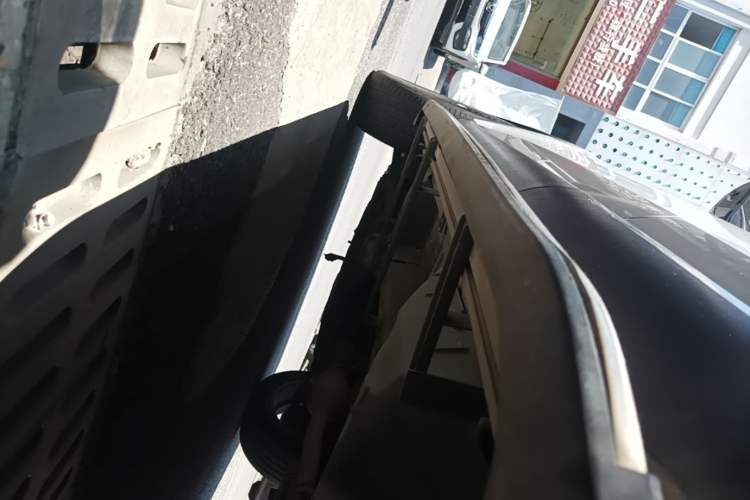 Used Haval F7 2020 1.5T Two-Wheel Drive i-Type Left Side Sill
