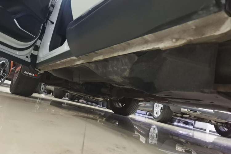 Used Haval F7 2020 1.5T Two-Wheel Drive iCool Left Side Sill