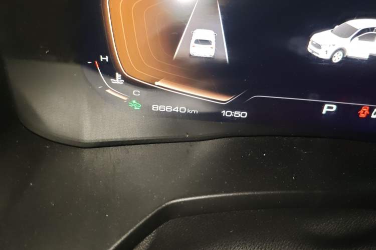 Used Haval F7 2020 1.5T Two-Wheel Drive i-Trend Odometer Close Up