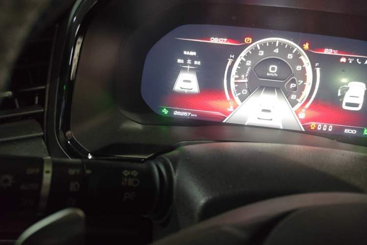 Used Haval F7 2020 1.5T Two-Wheel Drive i-Trend Odometer Close Up