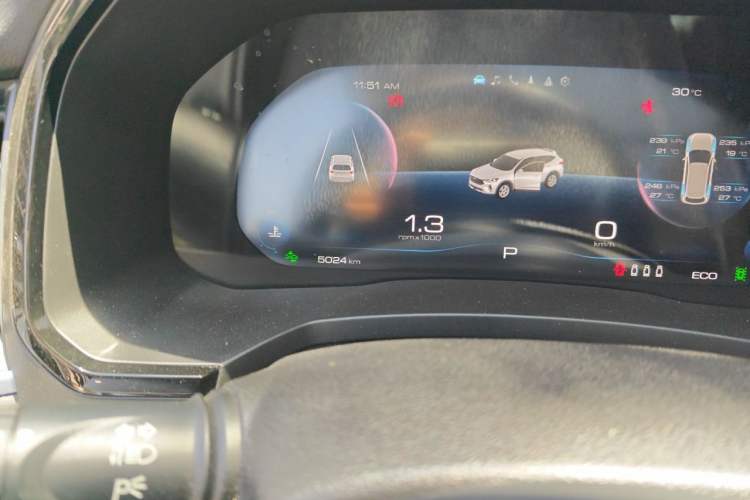 Used Haval F7 2020 2.0T Two-Wheel Drive i-Van Odometer Close Up