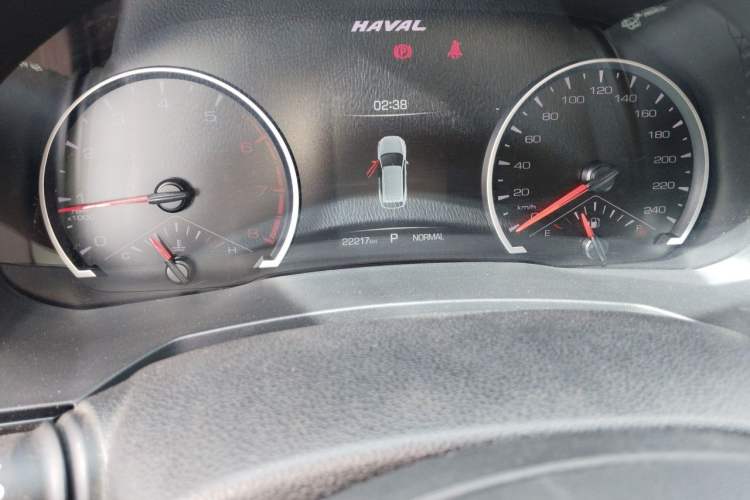 Used Haval F7 2020 1.5T Two-Wheel Drive iCool Odometer Close Up