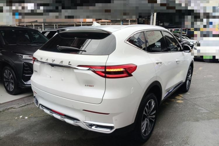 Used Haval F7 2020 2.0T Two-Wheel Drive i-Van Rear Right 45 Deg