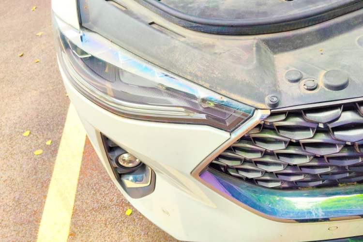 Used Haval F7 2020 2.0T All-Wheel Drive iJoy Right Front Headlight