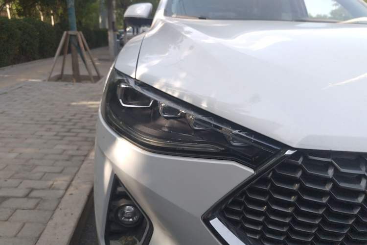 Used Haval F7 2020 1.5T Two-Wheel Drive i-Type Right Front Headlight