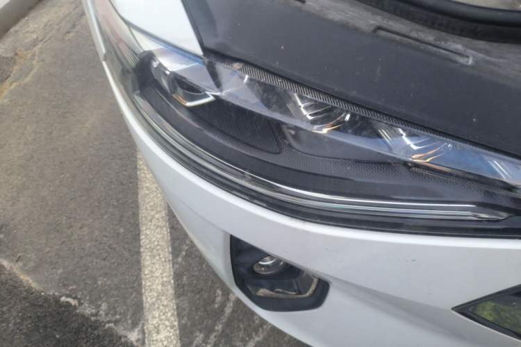 Used Haval F7 2020 2.0T Two-Wheel Drive i-Active Right Front Headlight