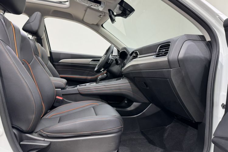 Used Haval F7 2020 1.5T Two-Wheel Drive iCool Right Front Seat