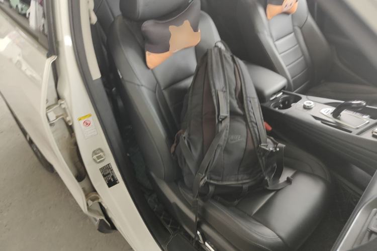 Used Haval F7 2020 1.5T Two-Wheel Drive i-Trend Right Front Seat
