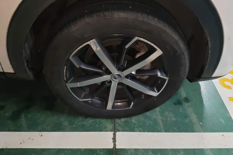 Used Haval F7 2020 1.5T Two-Wheel Drive i-Trend Right Front Wheel Hub