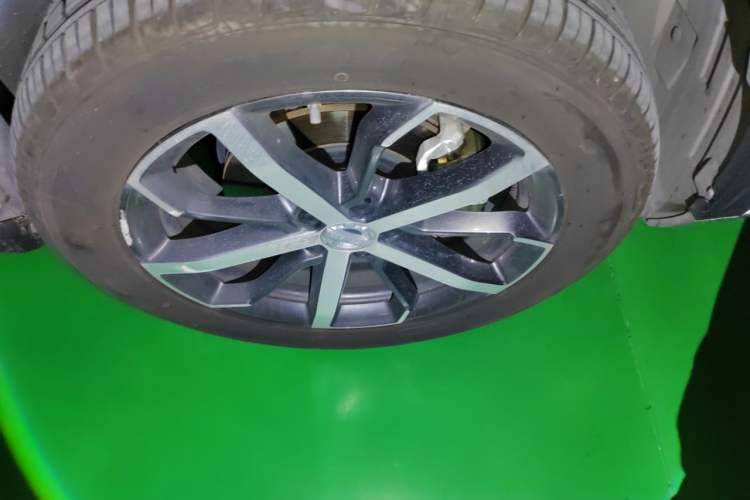 Used Haval F7 2020 1.5T Two-Wheel Drive i-Trend Right Front Wheel Hub