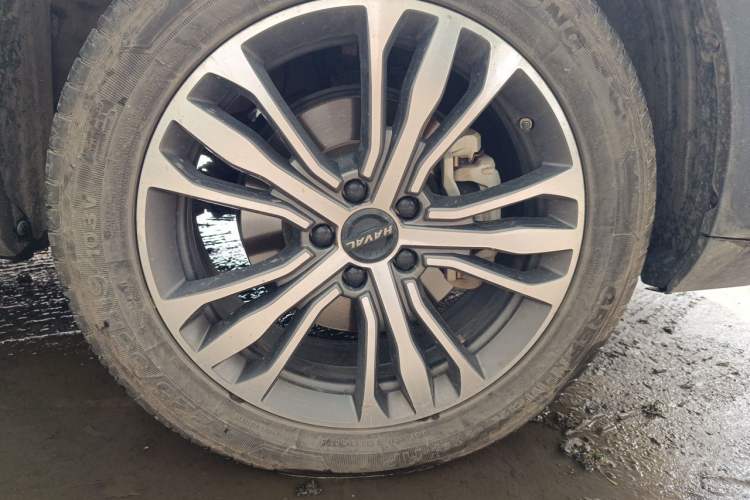 Used Haval F7 2020 2.0T Two-Wheel Drive i-Active Right Front Wheel Hub