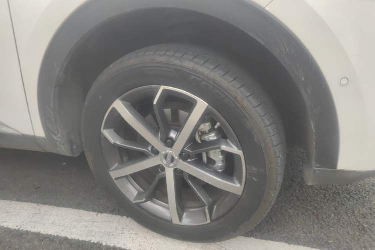 Used Haval F7 2020 1.5T Two-Wheel Drive i-Trend Right Front Wheel Hub