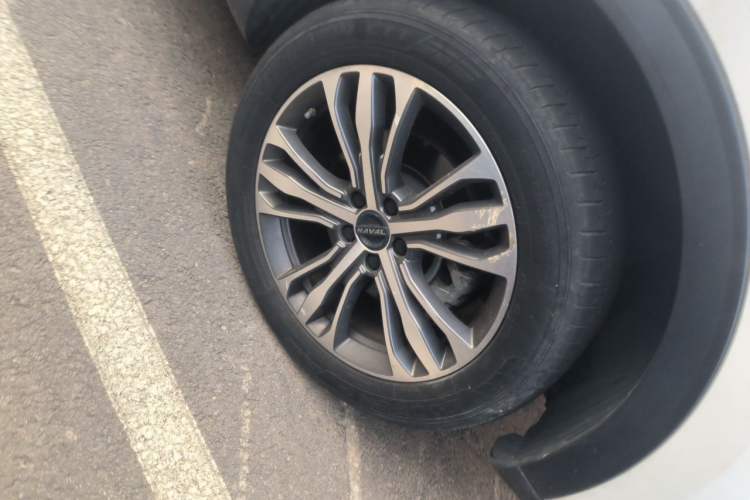 Used Haval F7 2020 2.0T Two-Wheel Drive i-Active Right Front Wheel Hub