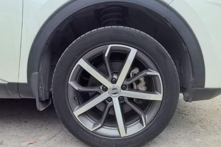 Used Haval F7 2020 1.5T Two-Wheel Drive i-Type Right Rear Wheel Hub