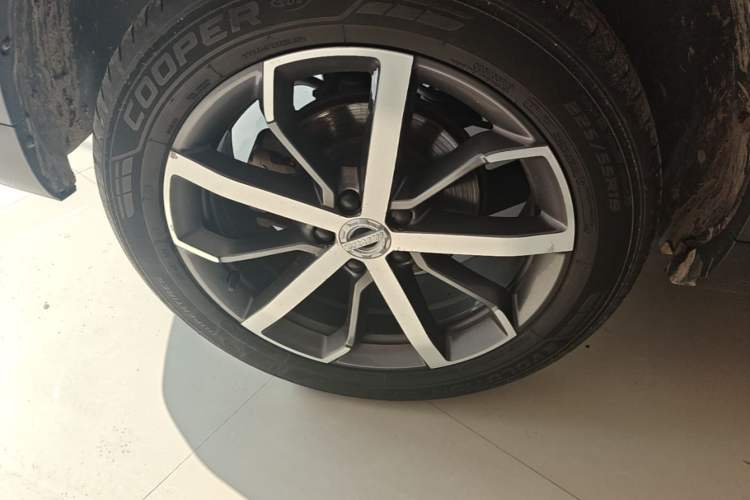 Used Haval F7 2020 1.5T Two-Wheel Drive i-Trend Right Rear Wheel Hub