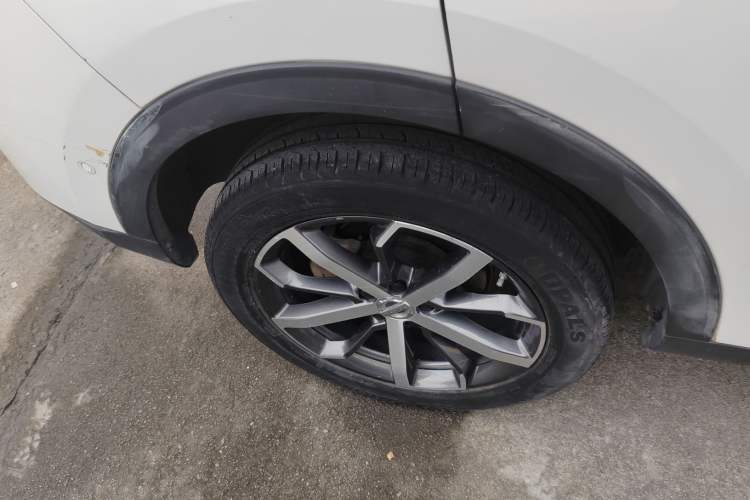 Used Haval F7 2020 1.5T Two-Wheel Drive i-Trend Right Rear Wheel Hub