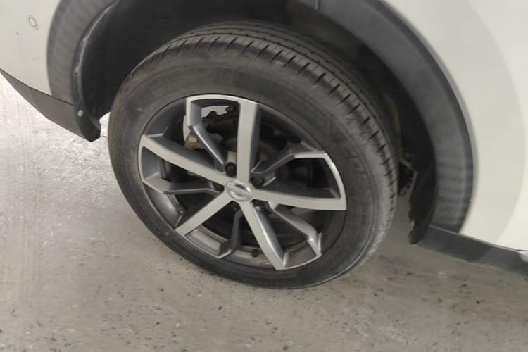 Used Haval F7 2020 1.5T Two-Wheel Drive i-Trend Right Rear Wheel Hub