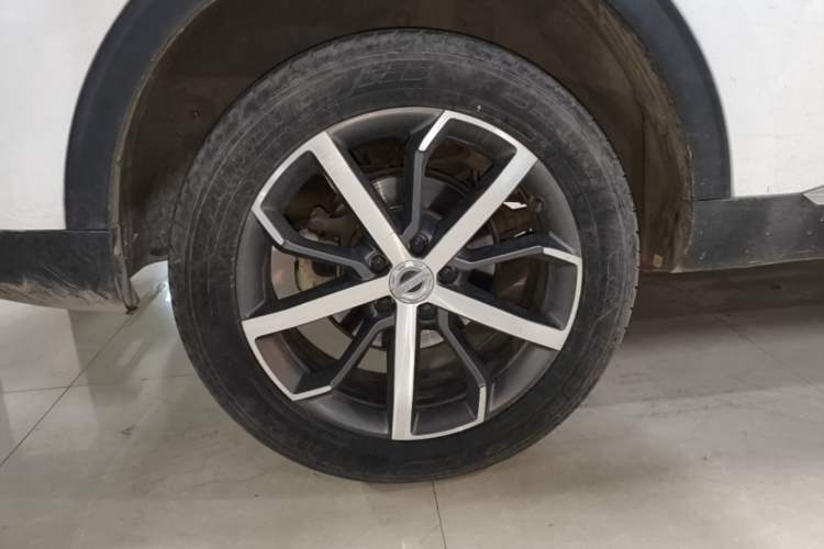 Used Haval F7 2020 1.5T Two-Wheel Drive i-Type Right Rear Wheel Hub